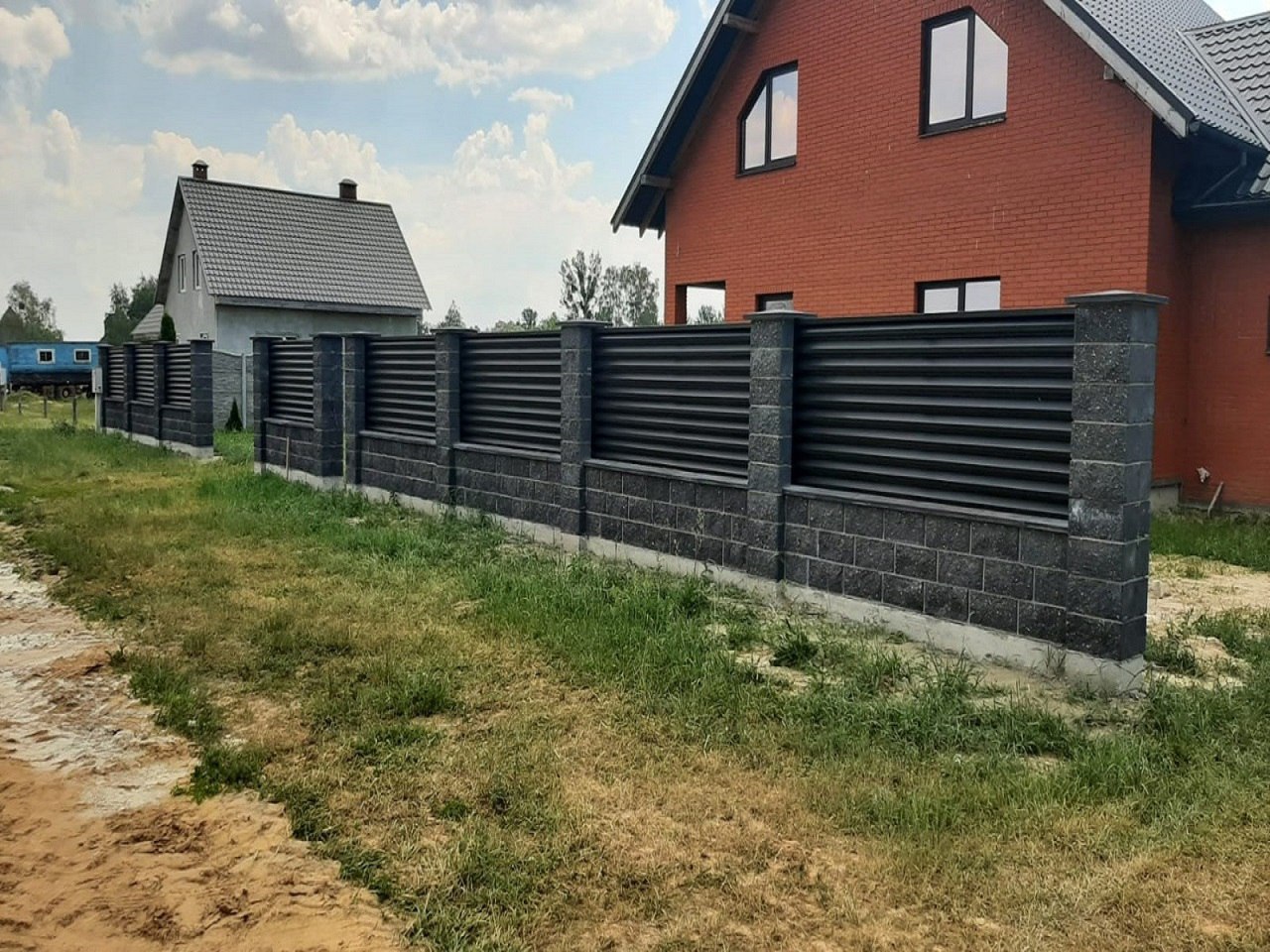 заборы и ограждения