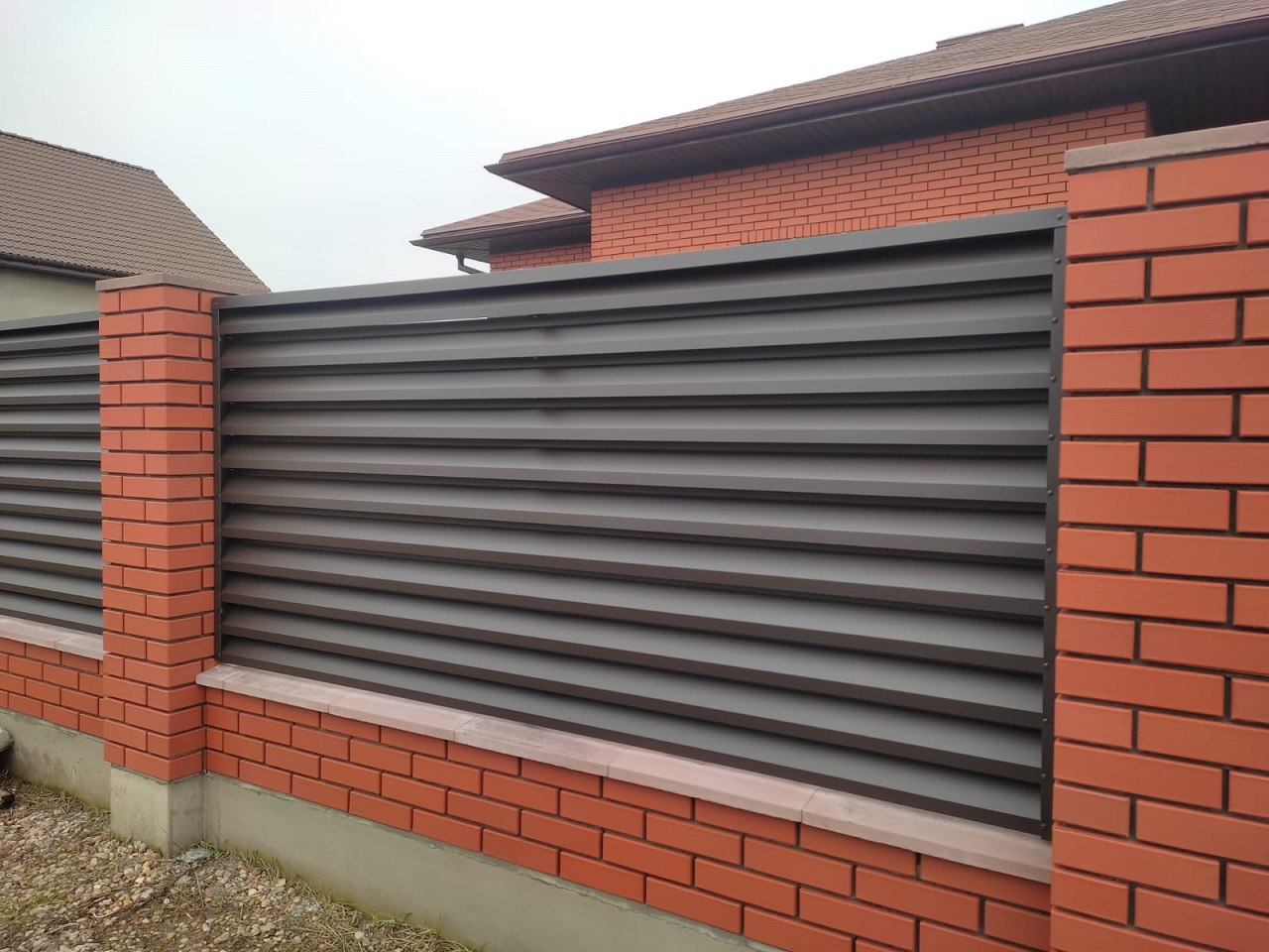 заборы и ограждения