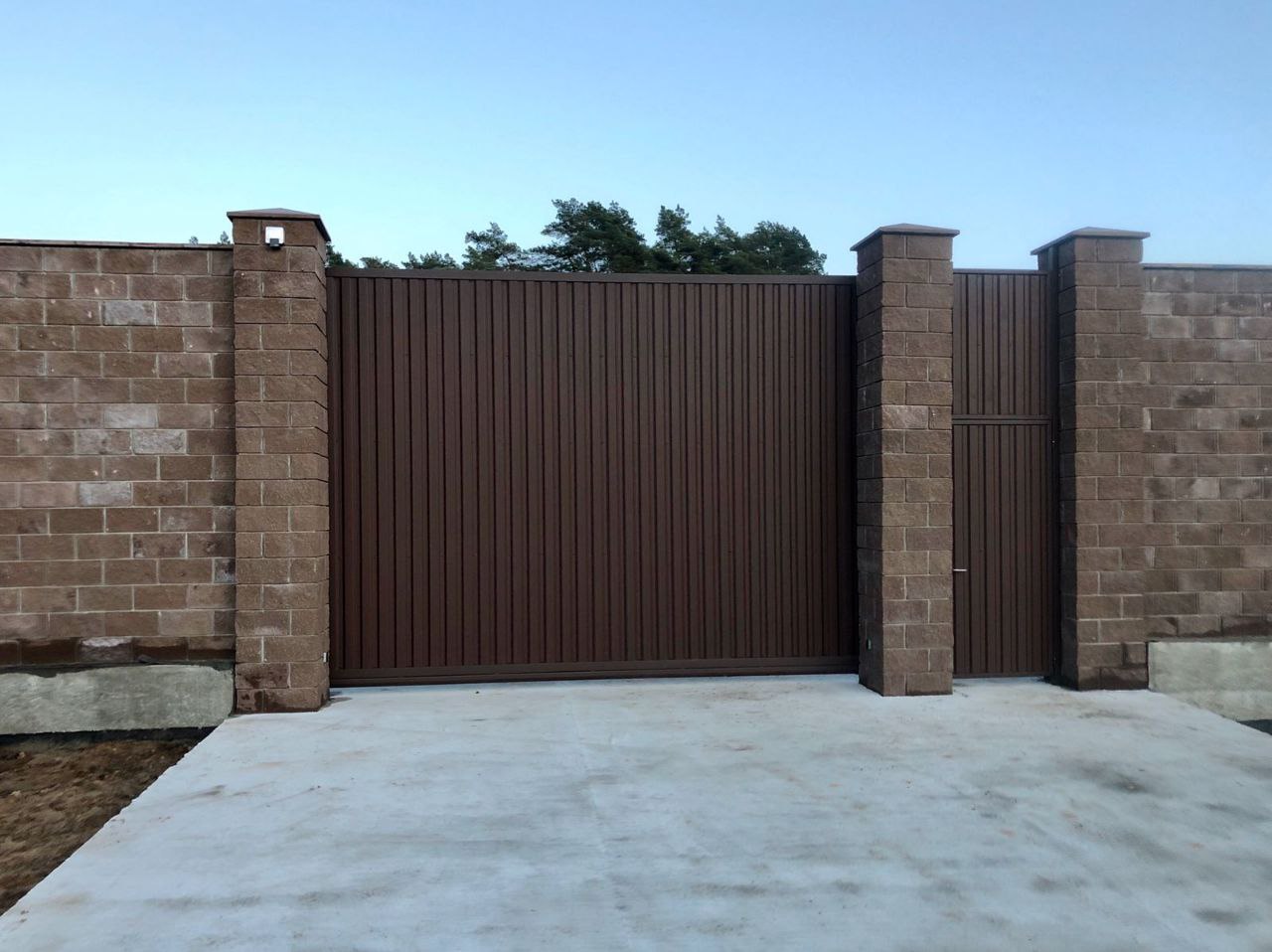 Откатные ворота и калитки