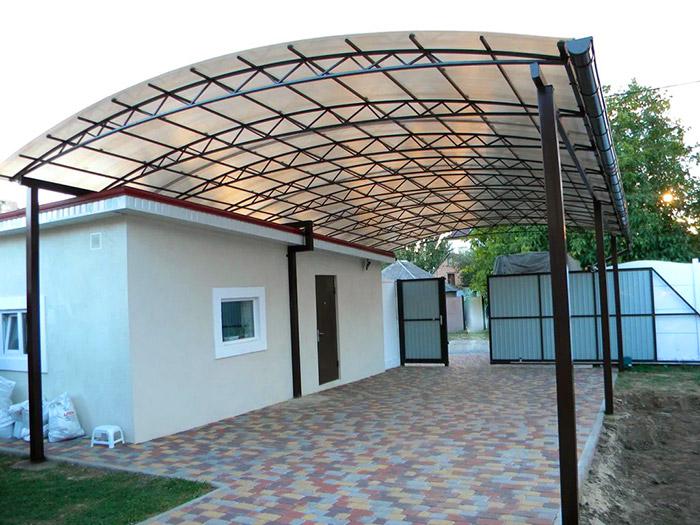 naves-iz-polikarbonata