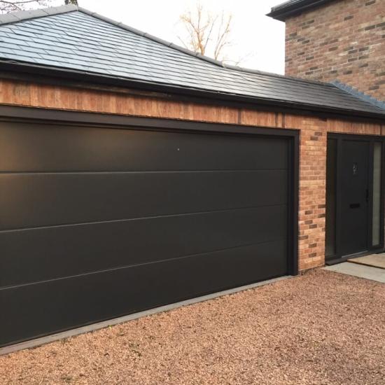 Секционные ворота для дома