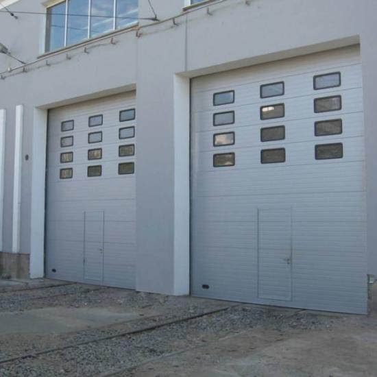 Промышленные ворота для автосервиса